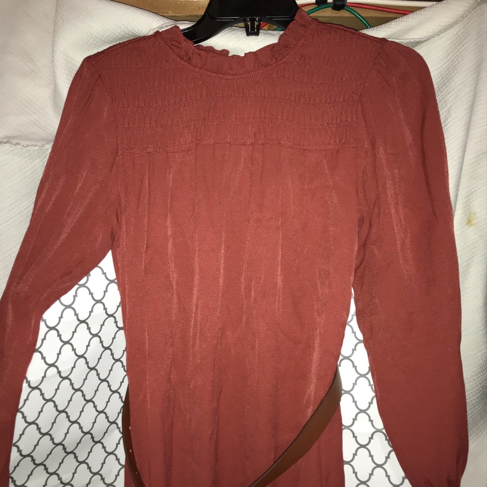 Dress - Picture 2 of 3